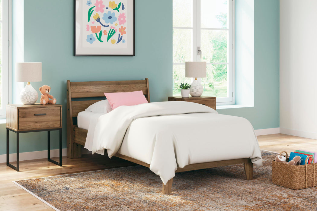 Deanlow Bedroom Package - Pierce Furniture Gallery