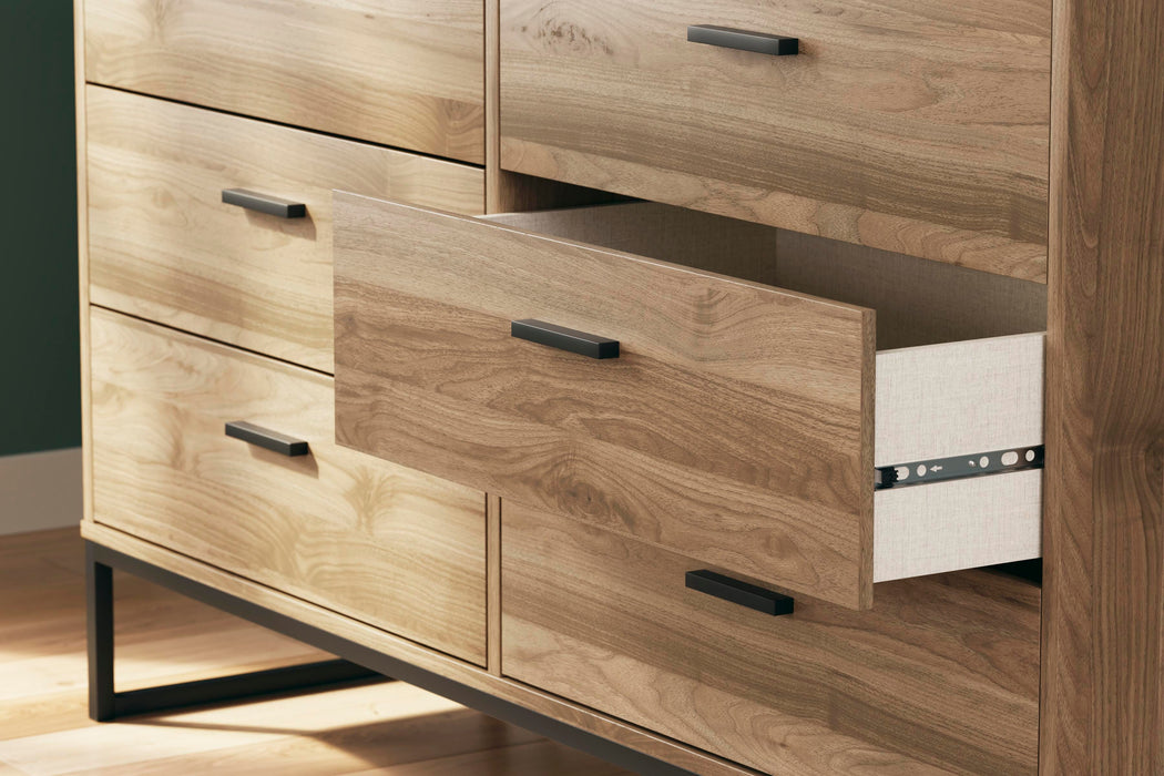 Deanlow Bedroom Package - Pierce Furniture Gallery