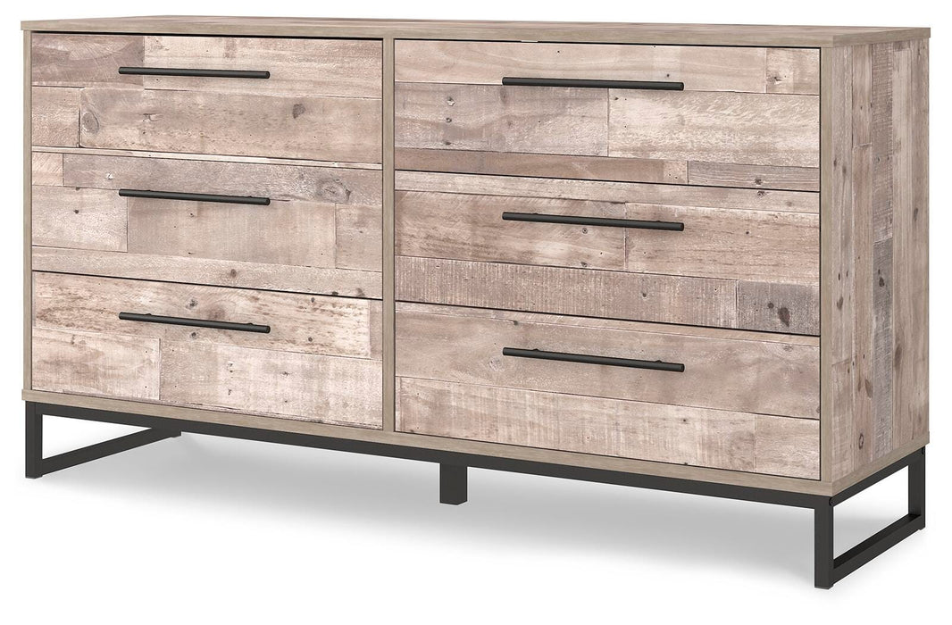 Neilsville Dresser - Pierce Furniture Gallery
