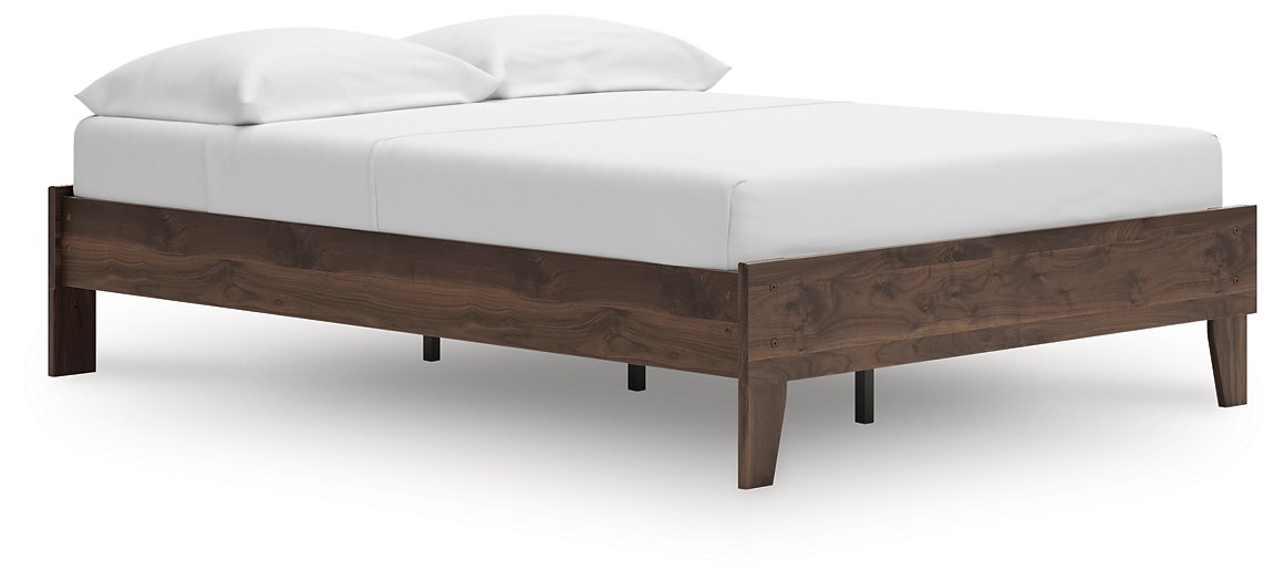 Calverson Bed - Pierce Furniture Gallery