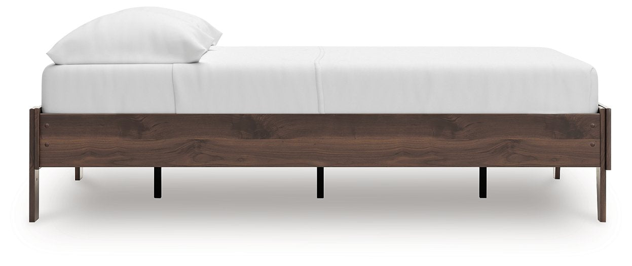 Calverson Bed - Pierce Furniture Gallery