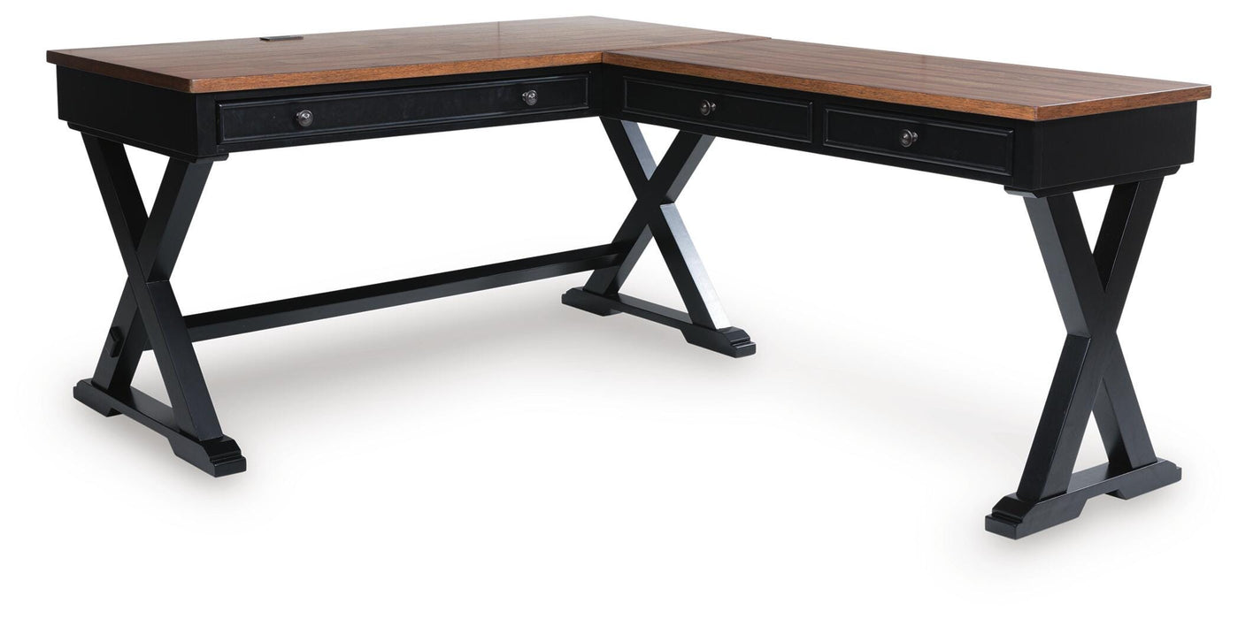 Wildenauer Home Office Desk - Pierce Furniture Gallery