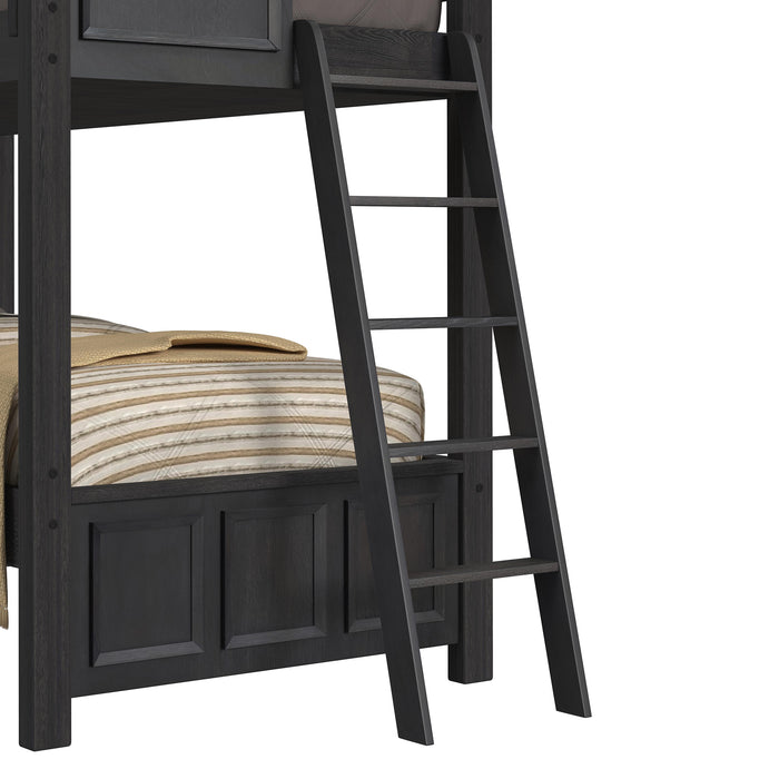 Hampton Kids Over Bunk with Ladder Bedroom Set