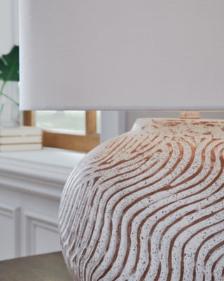 Vien Table Lamp - Pierce Furniture Gallery