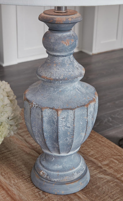Cylerick Table Lamp - Pierce Furniture Gallery
