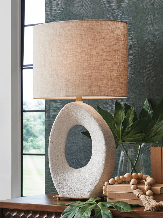 Trentlen Table Lamp - Pierce Furniture Gallery