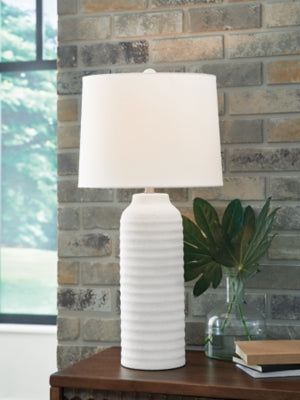 Vauville Table Lamp (Set of 2) - Pierce Furniture Gallery