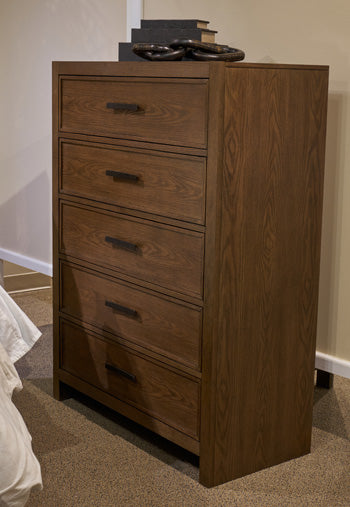 Dacylyn Chest of Drawers - Pierce Furniture Gallery