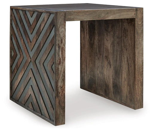 Dreggan End Table - Pierce Furniture Gallery