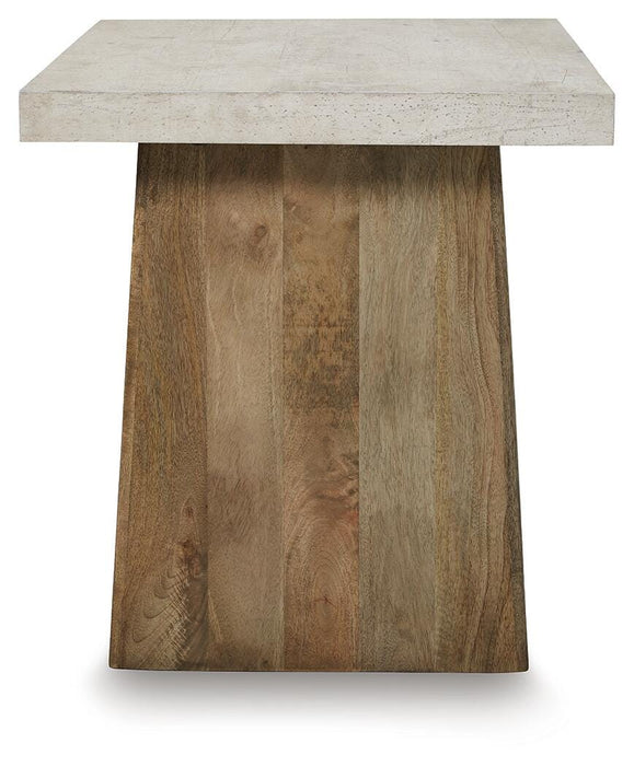 Brendalhouse End Table - Pierce Furniture Gallery