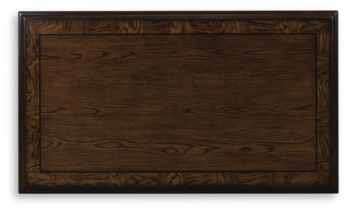 Maylee Coffee Table - Pierce Furniture Gallery