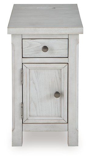 Robbinsdale Chairside End Table - Pierce Furniture Gallery