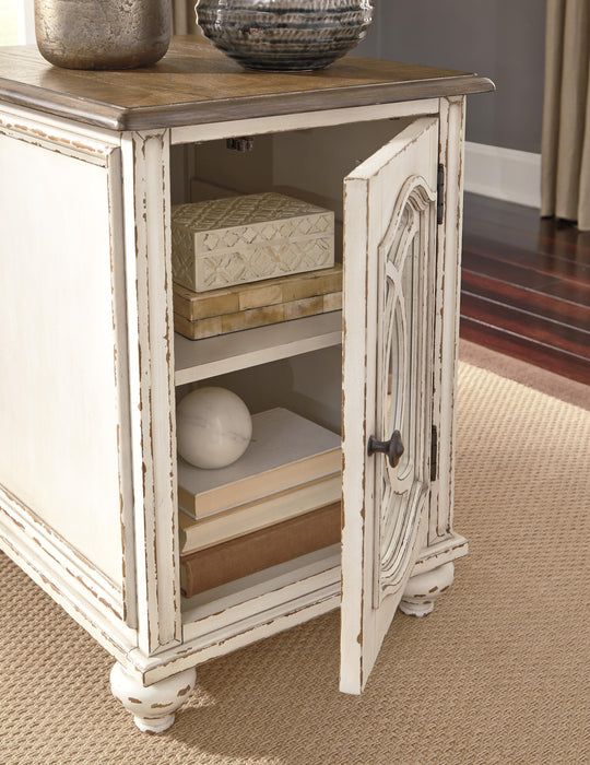 Realyn Table Set - Pierce Furniture Gallery