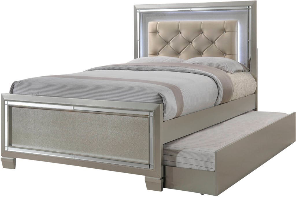 Elements International Platinum Youth Full Panel Bed in Champagne image