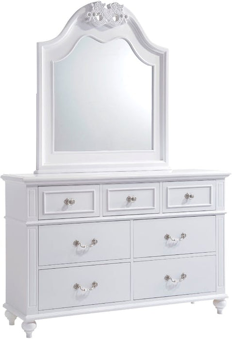 Elements International Alana 7 Drawer Dresser in White Lacquer